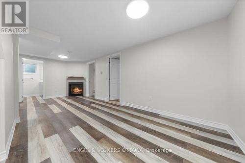 B - 616 BROWNING AVENUE , Ottawa, Ontario K1G 0T9 5