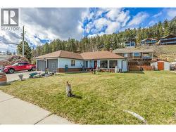 6034 Garraway Place Peachland, BC V0H 1X4