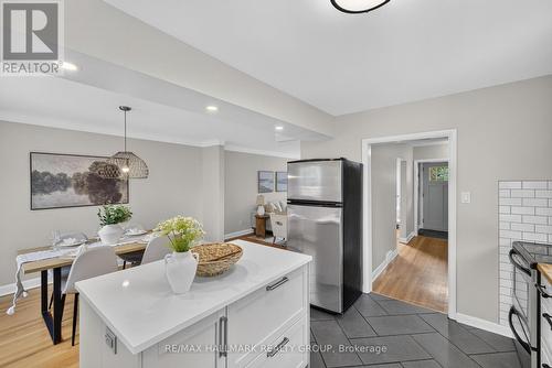 1213 Emperor Avenue, Ottawa, ON 