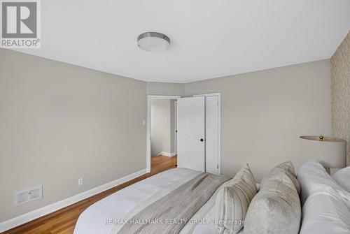 1213 Emperor Avenue, Ottawa, ON 