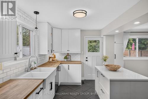 1213 Emperor Avenue, Ottawa, ON 