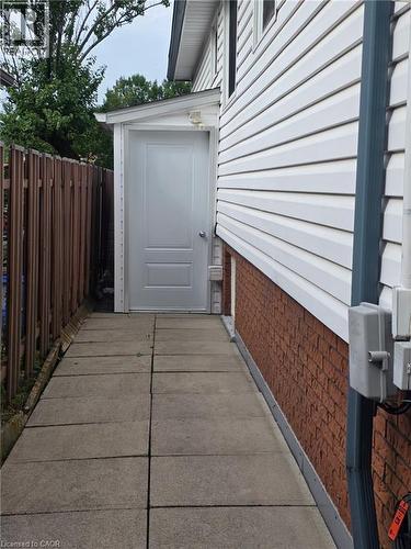 409 Mohawk Road W, Hamilton, ON 