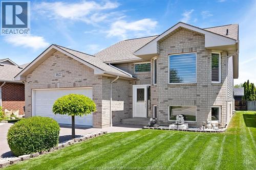 1622 CLOVER  Windsor, ON N8P 1R1