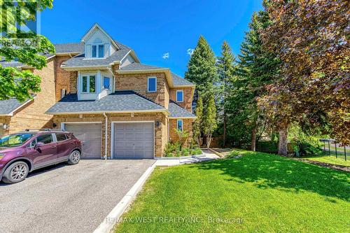 153 - 99 BRISTOL ROAD E  Mississauga, ON L4Z 3P4