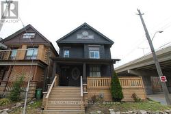 2 WEBBER AVENUE Hamilton, ON L8N 1W3