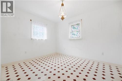 423 Lawrence Avenue, Kitchener, ON 