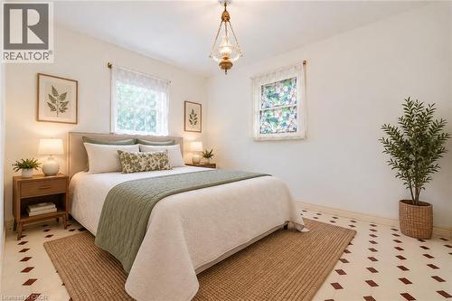 423 Lawrence Avenue, Kitchener, ON 