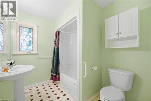 423 Lawrence Avenue, Kitchener, ON 