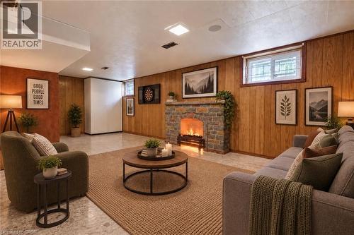 423 Lawrence Avenue, Kitchener, ON 