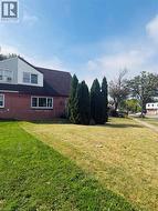 64 EASTVALE Place Unit# 1 Hamilton, ON L8H 1P1