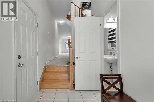 186 ELLIOT Avenue W , Fergus, Ontario N1M 0H7 3