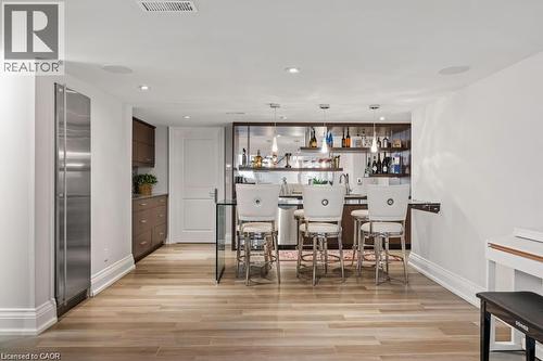 4038 Lakeshore Road, Burlington, ON 