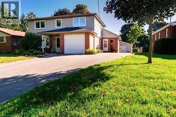 7 MARTIN Avenue Simcoe, ON N3Y 4C4