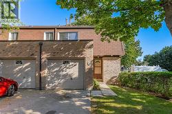 660 OXFORD Road Unit# 35 Burlington, ON L7N 3M1