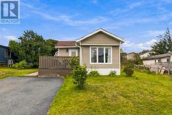 4 Cedar Drive Paradise, NL A1L 1A6