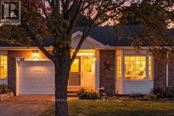 22 GRAND HARBOUR COURT Ottawa, ON K2S 1H2