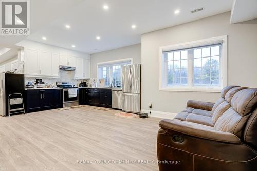 LOWER - 20111 BATHURST STREET E , East Gwillimbury, Ontario L9N 1N3 4