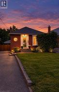 107 NORWOOD Road  Hamilton, ON L8S 3R3