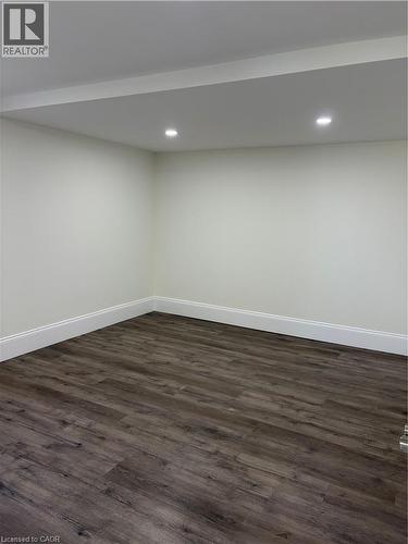 2 GRANT Boulevard Unit# 21 , Dundas, Ontario L9H 4L4 4