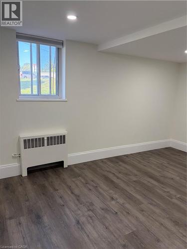 2 GRANT Boulevard Unit# 21 , Dundas, Ontario L9H 4L4 5