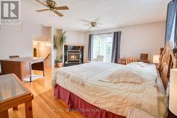 Cozy gas fireplace - 
