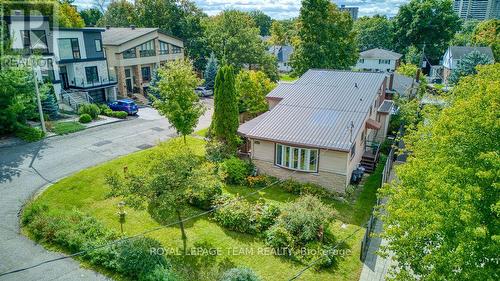 220 Ancaster Avenue, Ottawa, ON 