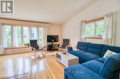 220 Ancaster Avenue, Ottawa, ON 