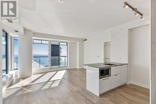 2809 - 28 FREELAND STREET , Toronto, Ontario M5E 0E3 4