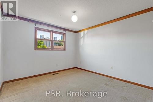 4069 Chelmsford Court, Mississauga, ON 