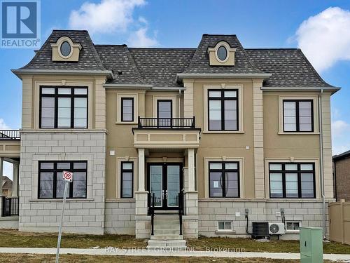 88 HARVEY BUNKER CRESCENT  Markham, ON L6C 2A5