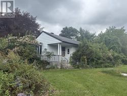 16 DONEGAL ROAD Ottawa, ON K2S 1P7