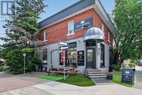 698 Cooper Street, Ottawa, ON 