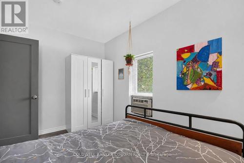 698 Cooper Street, Ottawa, ON 