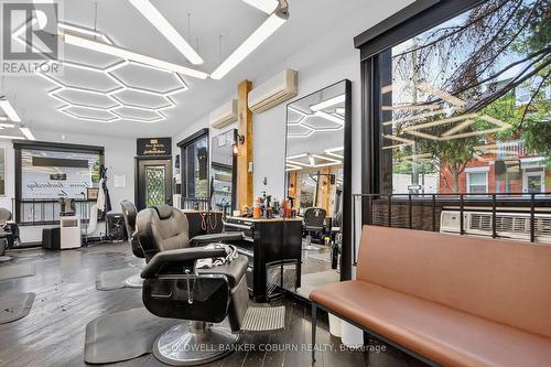698 Cooper Street, Ottawa, ON 