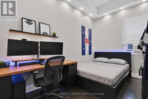 698 Cooper Street, Ottawa, ON 