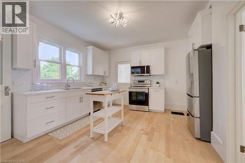 25 Central Street, Waterloo, ON 