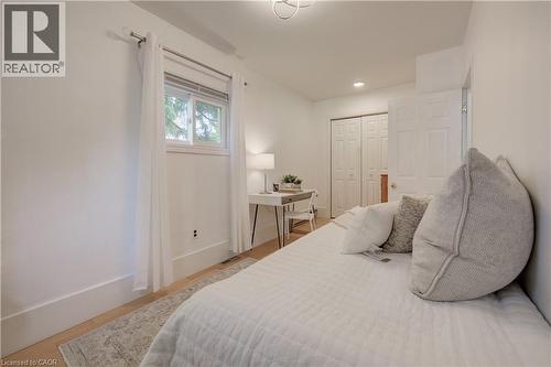 25 Central Street, Waterloo, ON 