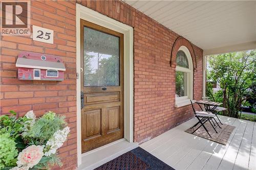 25 Central Street, Waterloo, ON 