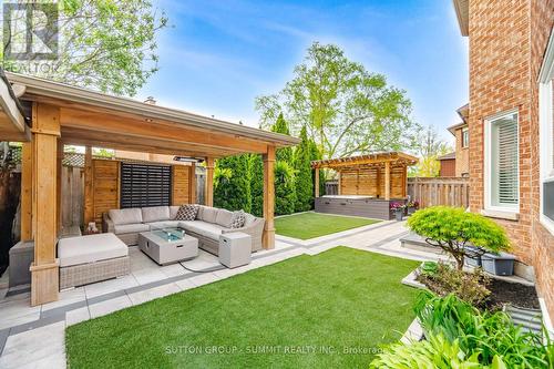 2017 Lady Di Court, Mississauga, ON 