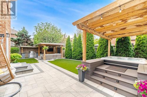 2017 Lady Di Court, Mississauga, ON 