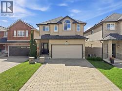 139 STONEGLEN Way Hamilton, ON L0R 1W0