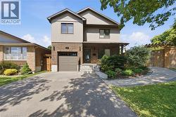 21 SANDY Row Brantford, ON N3T 5Z3