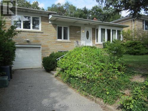 MAIN - 260 PARK HOME AVENUE , Toronto, Ontario M1T 0B5 2