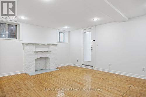 LOWER - 483 PARKSIDE DRIVE , Toronto, Ontario M6R 2Z9 3