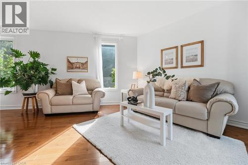 7034 Estoril Road, Mississauga, ON 