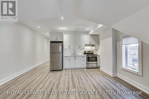 A - 235 DAVENPORT ROAD , Toronto, Ontario M5R 2H6 2