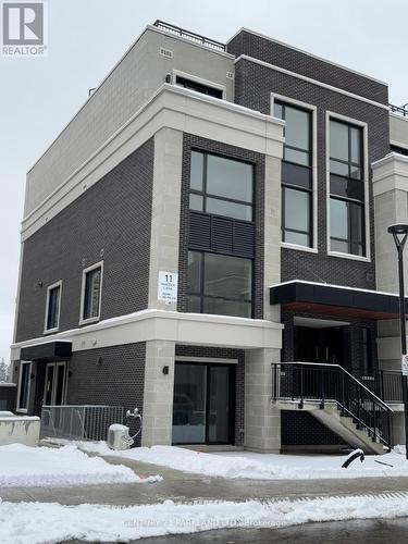 J109 - 11 WALDER LANE , Richmond Hill, Ontario L4S 0N3 2