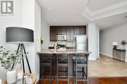 PH11 - 37 ELLEN STREET , Barrie, Ontario L4N 6G2 4
