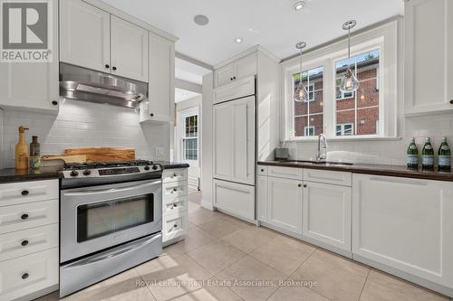 33 Ben Machree Drive, Mississauga, ON 