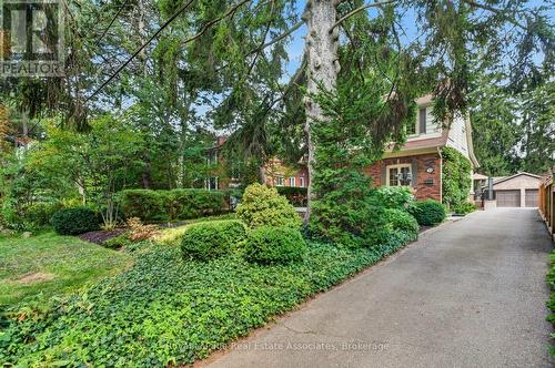 33 Ben Machree Drive, Mississauga, ON 